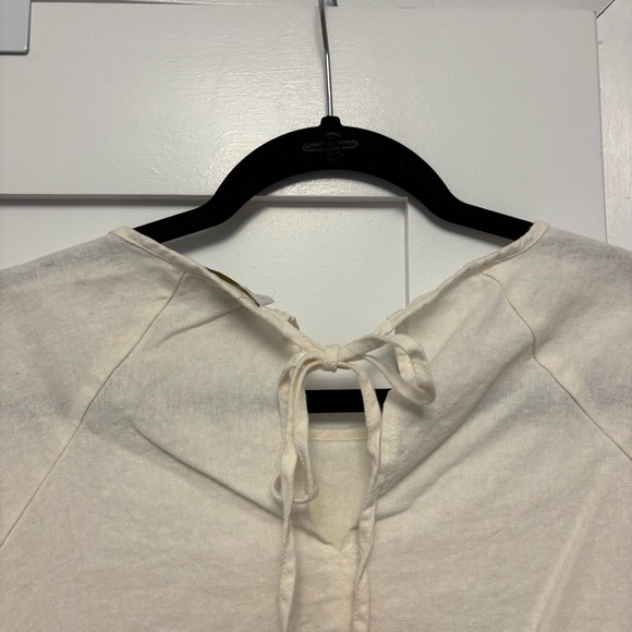 House Of Harlow Ivory and Blue Linen Blend Embroidered Floral Cropped Top - L - Picture 7 of 7